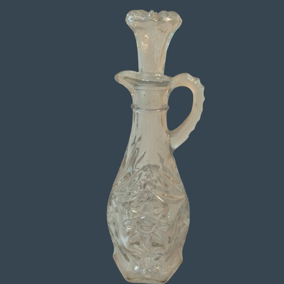 Vintage Clear Glass Cruet Bottle With Stopper Handle Decorative Starburst Floral - Picture 1 of 10